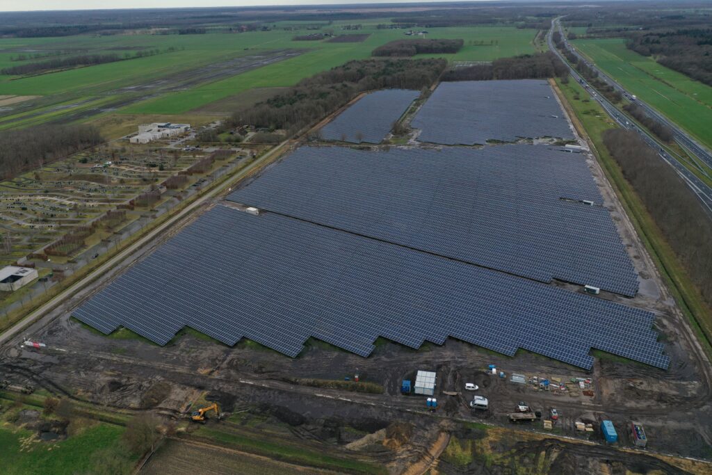 Hoogeveen - Zonnepark Fluitenberg